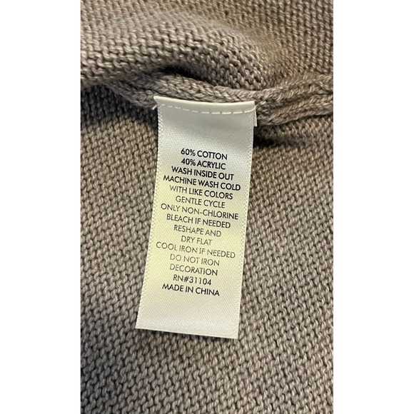 Women's Petite XL Gray Snowflake Sequin Knit Sweater Holiday Christmas Festive - Picture 6 of 6